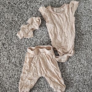 Milkberry Bamboo Leopard Print Baby Outfit Set - Size 3-6